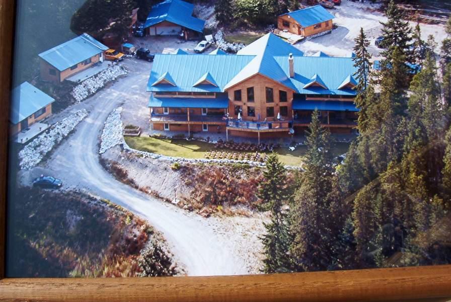 Glenogle Mountain Lodge And Spa Голдън Екстериор снимка